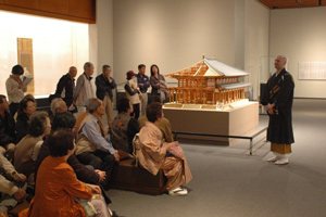 興福寺の寺宝と畠中光享展