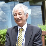 館長　小泉
