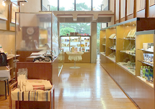 ショップ内観